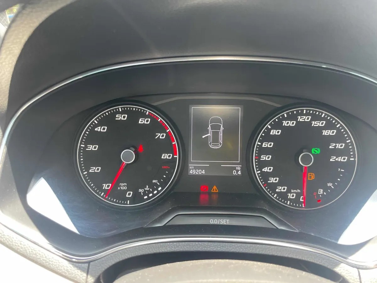 
								seat arona at xcellence full									