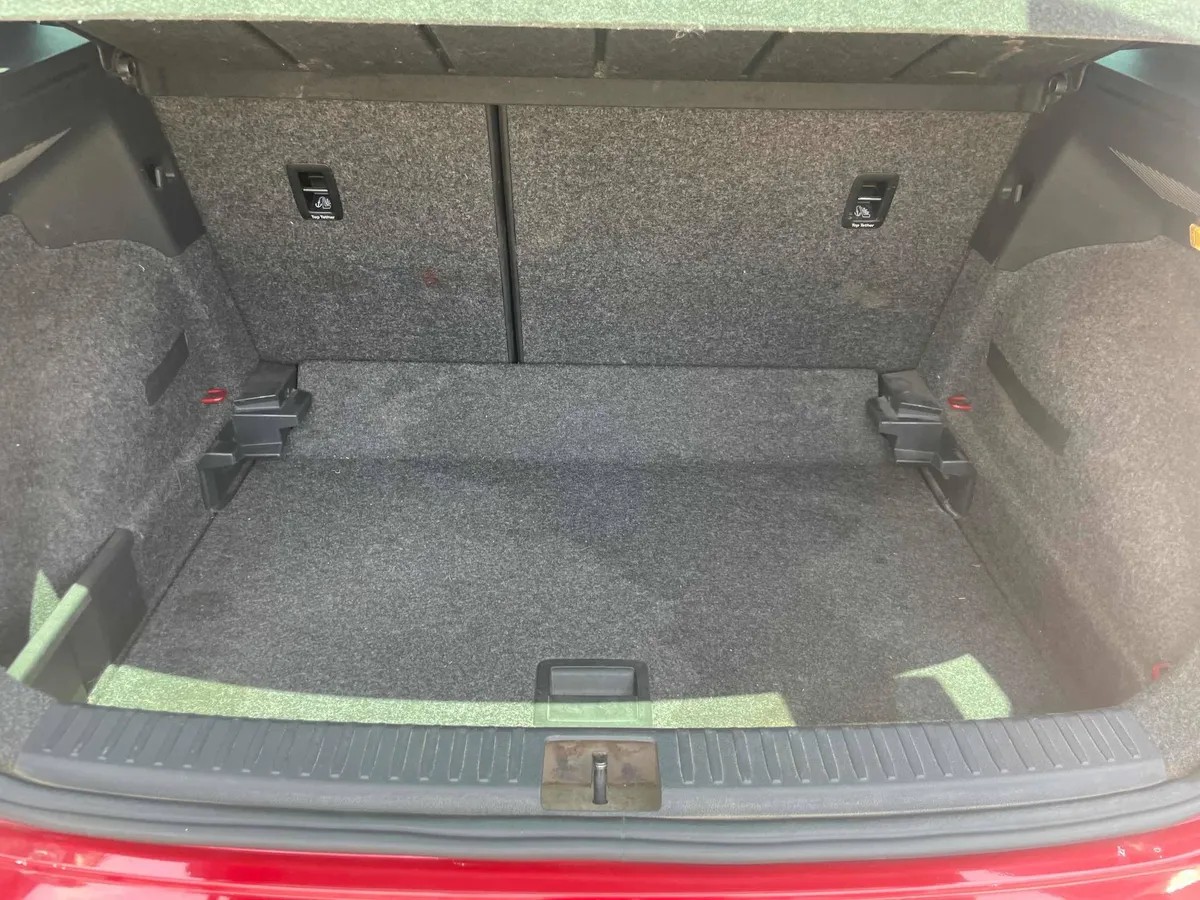 
								seat arona at xcellence full									