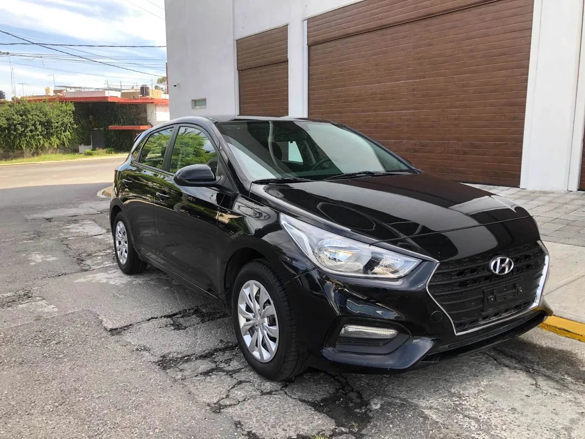 
								hyundai accent gls at full									