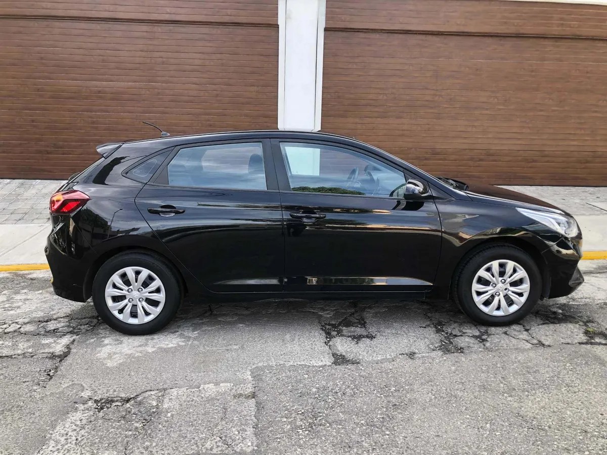 
								hyundai accent gls at full									