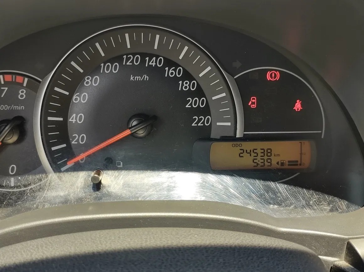 
								nissan march mt sense full									