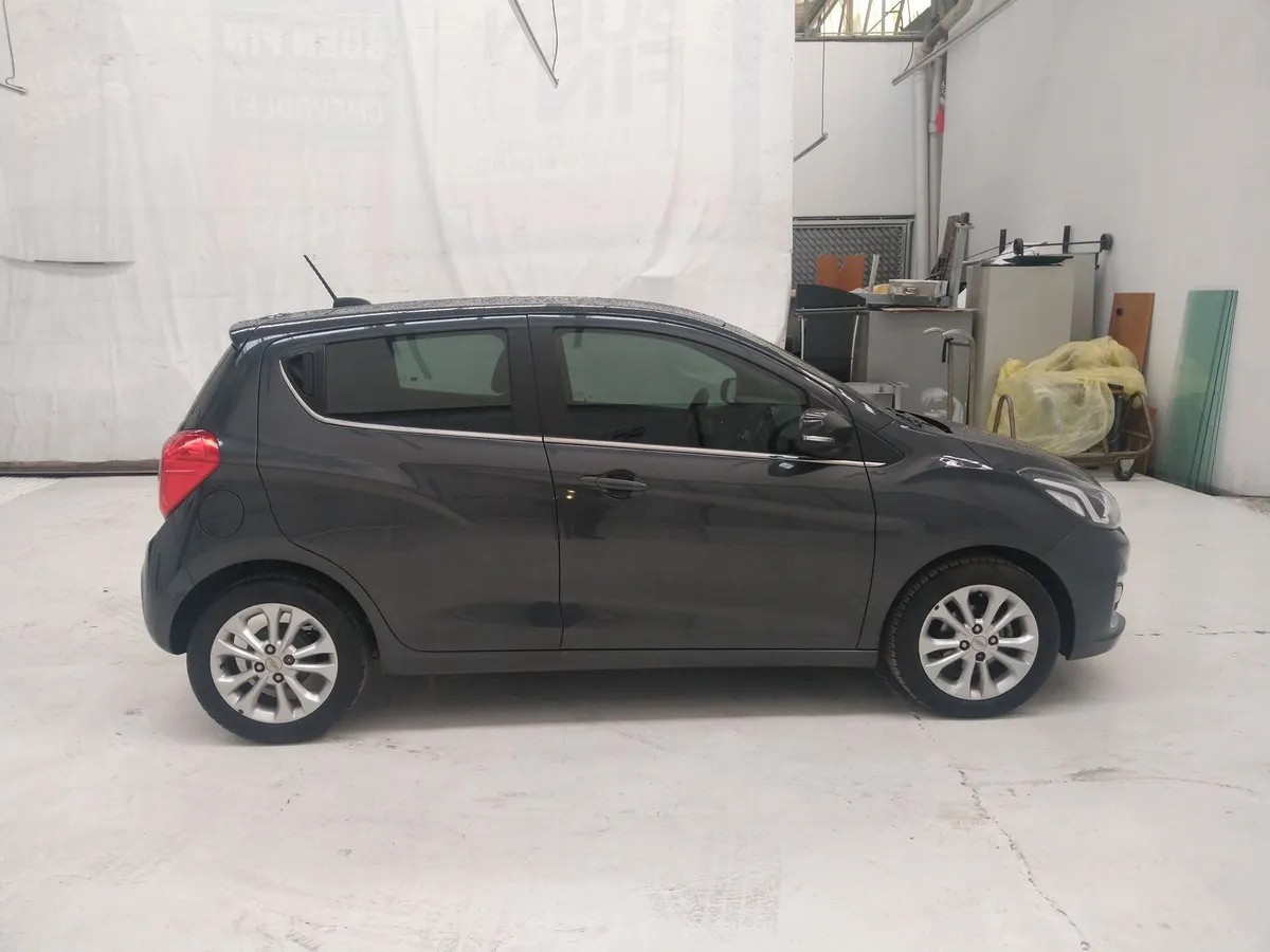 
								chevrolet spark at premier full									
