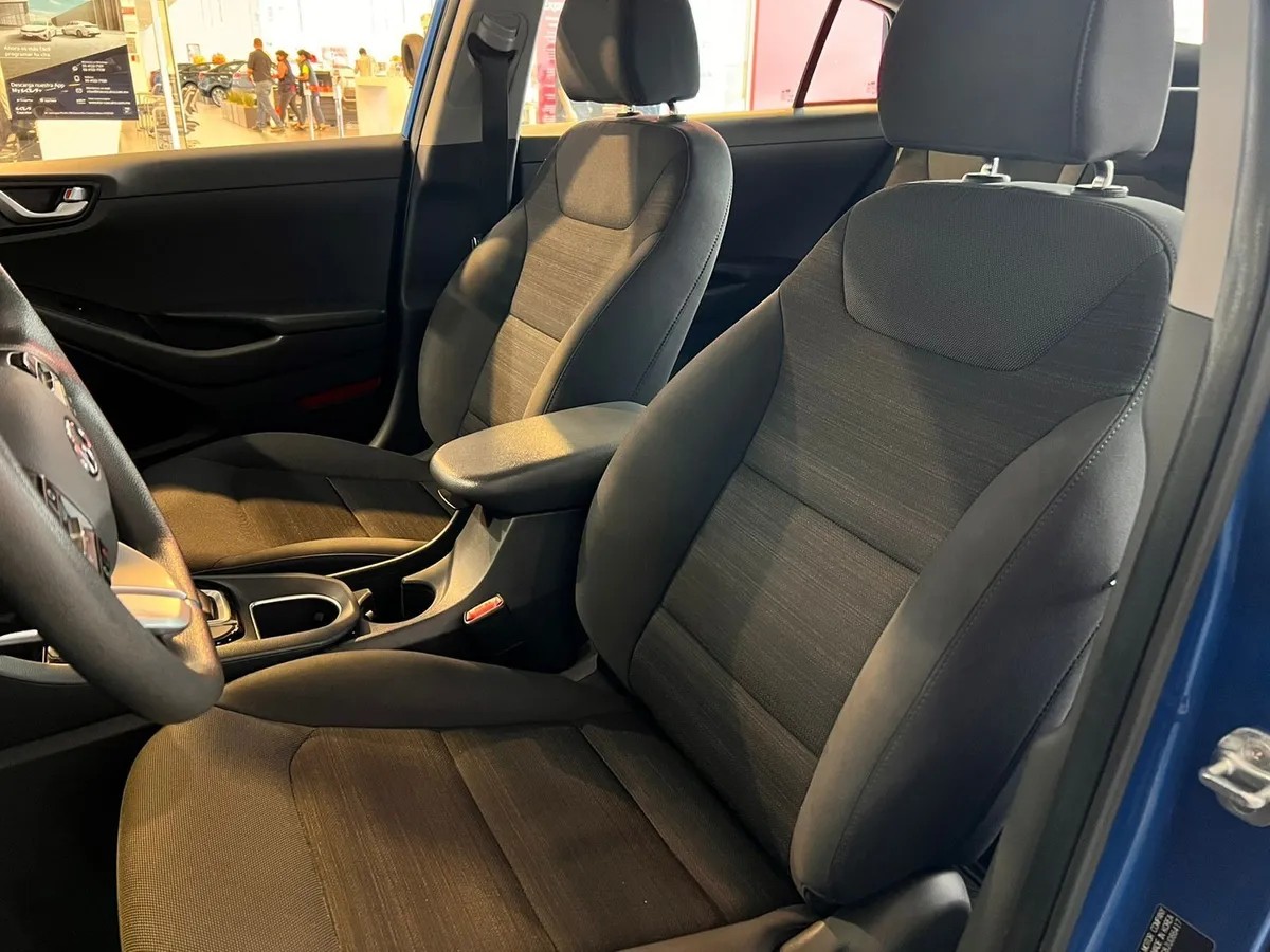 
								hyundai ioniq at gls premium full									