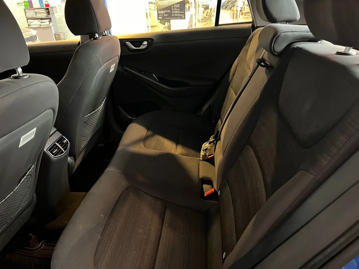 
								hyundai ioniq at gls premium full									