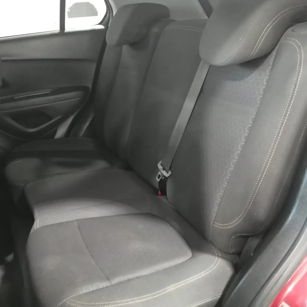 
								chevrolet trax at ls aut full									