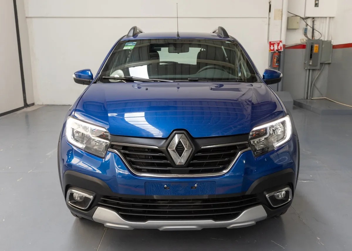
								renault stepway mt intens full									