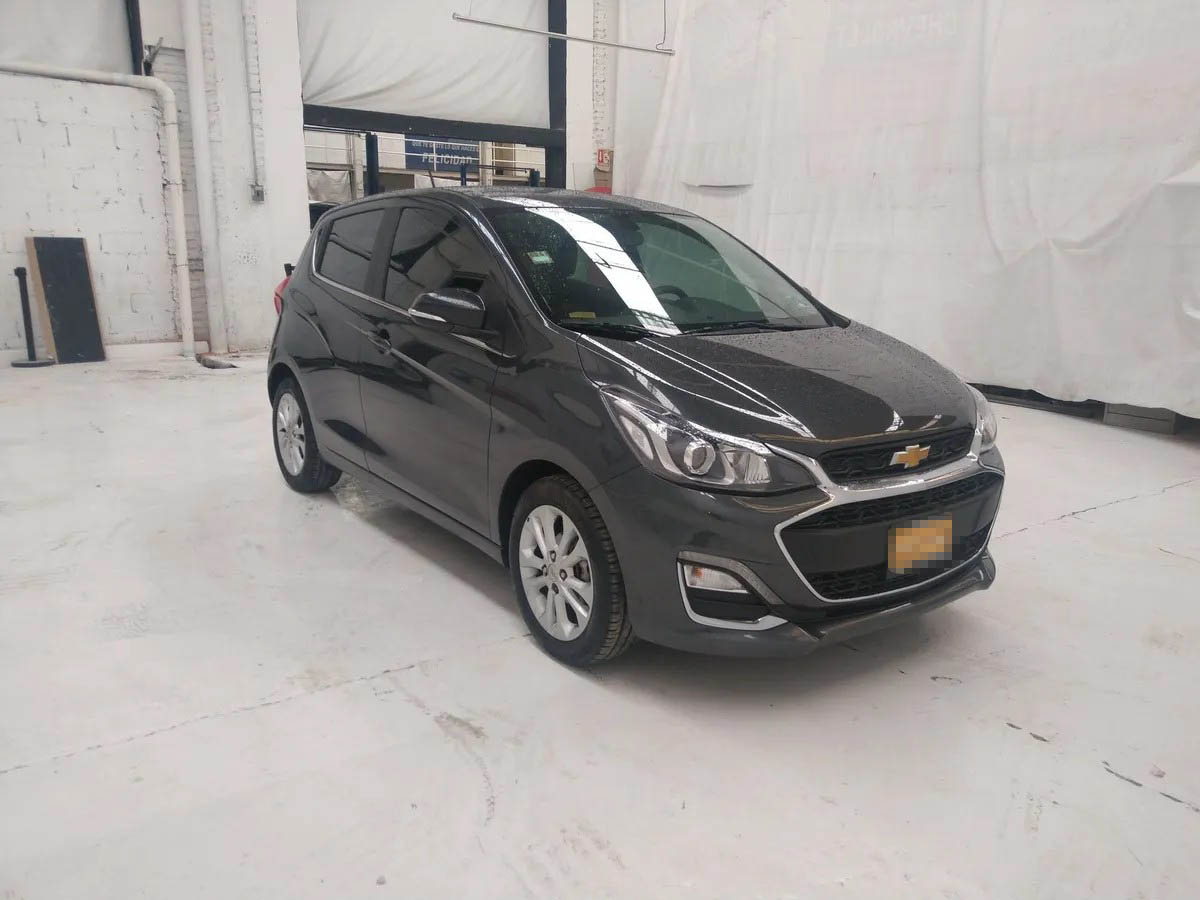 
								chevrolet spark at premier full									