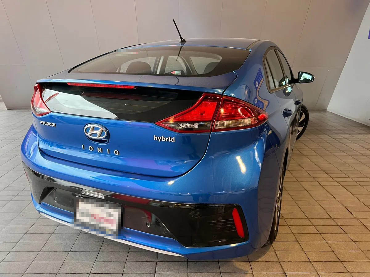 
								hyundai ioniq at gls premium full									
