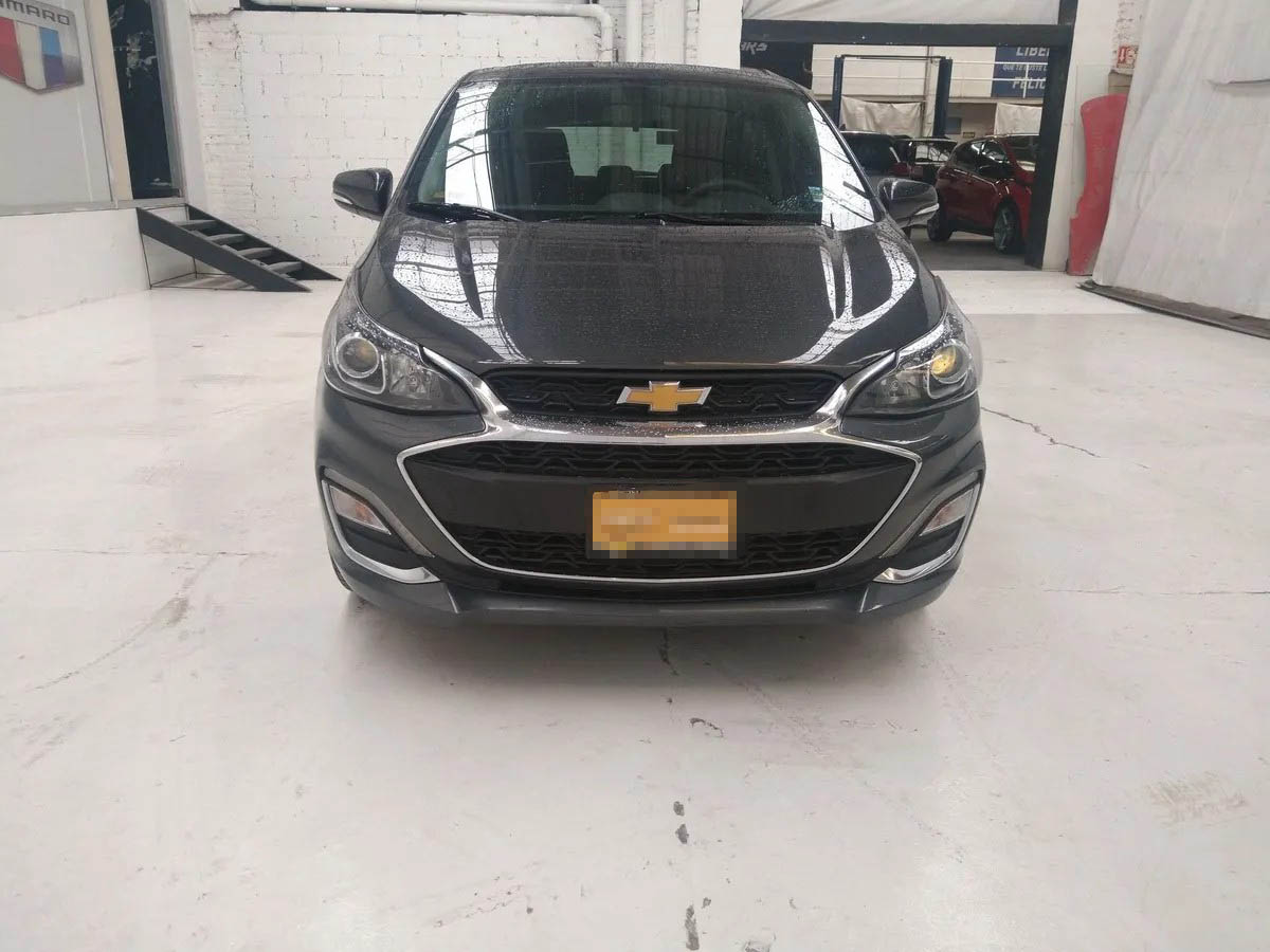
								chevrolet spark at premier full									