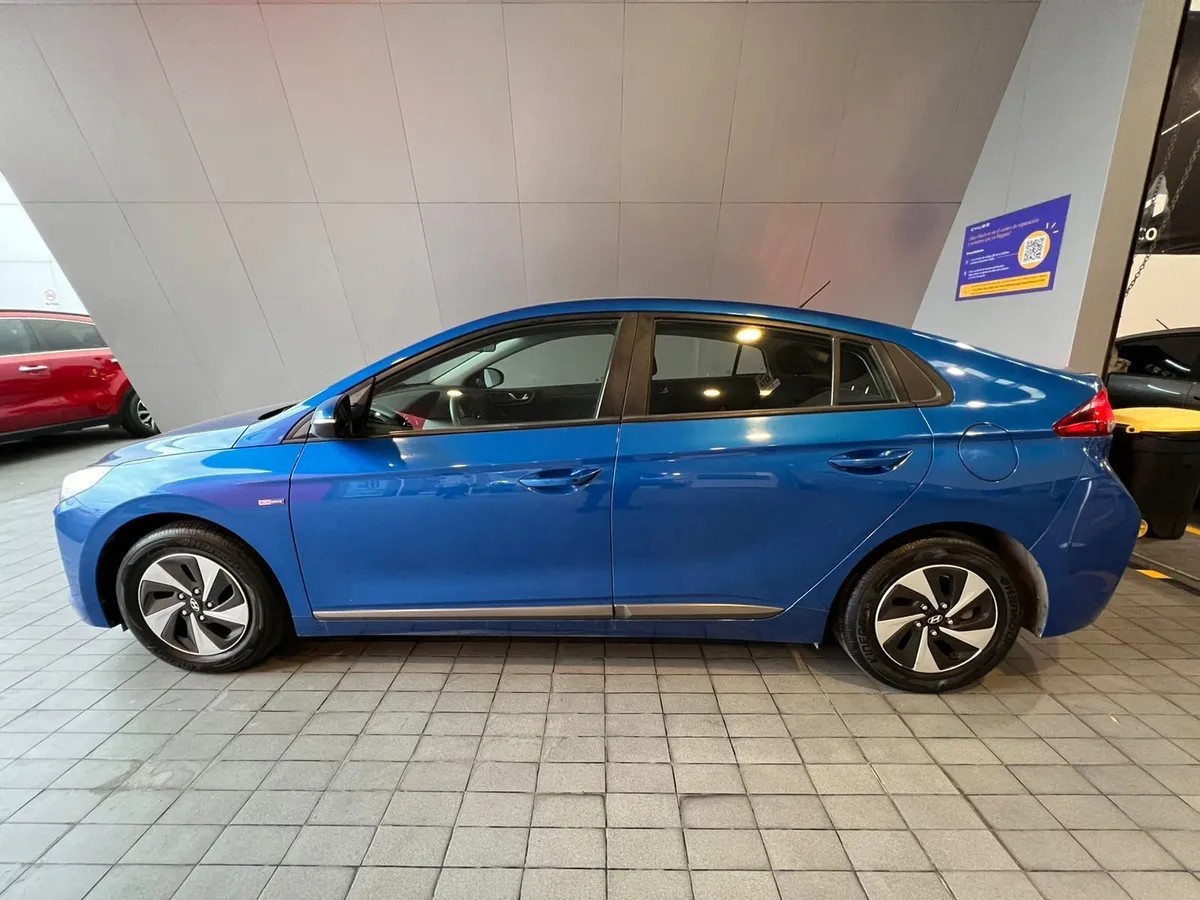 
								hyundai ioniq at gls premium full									