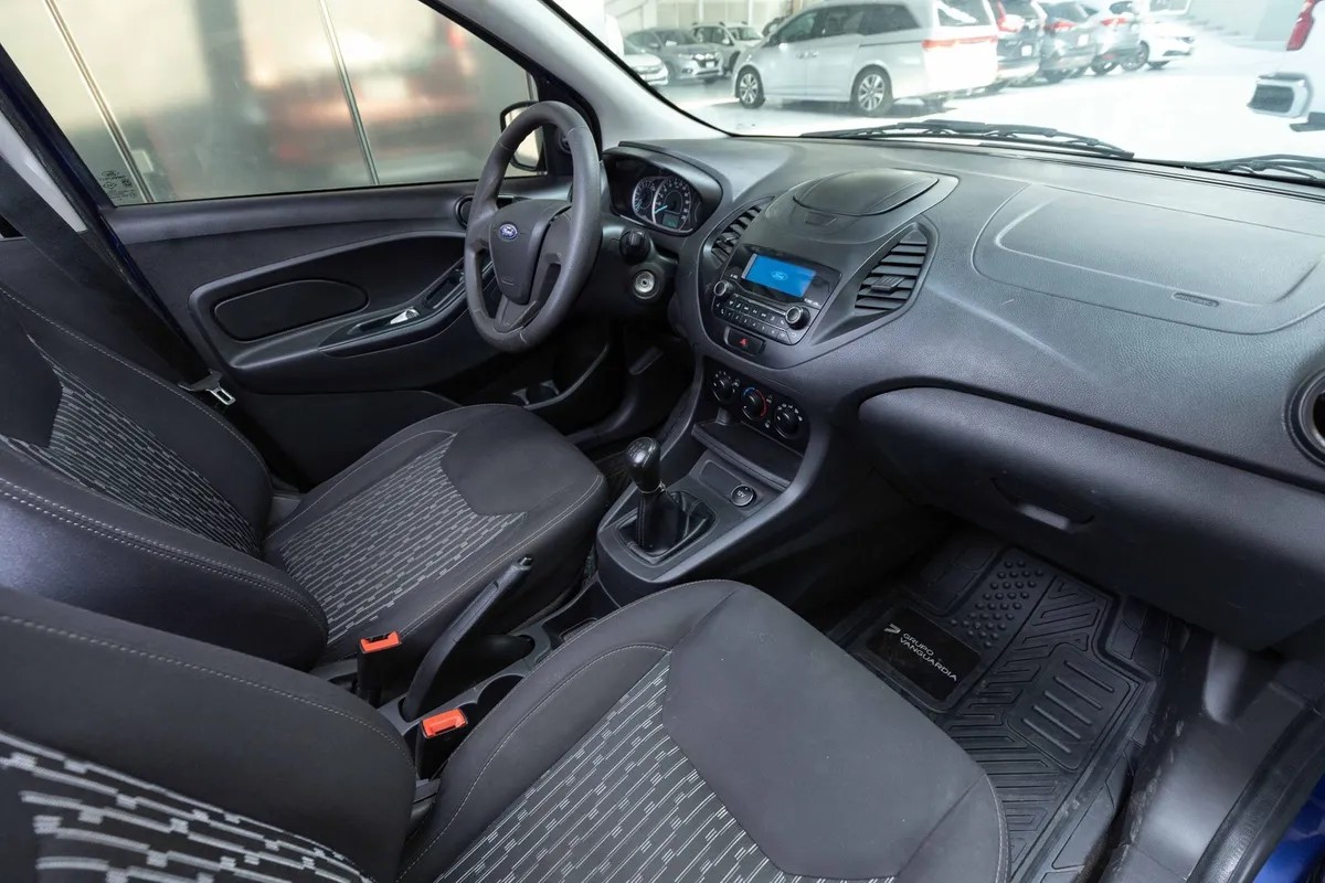
								ford figo mt energy full									