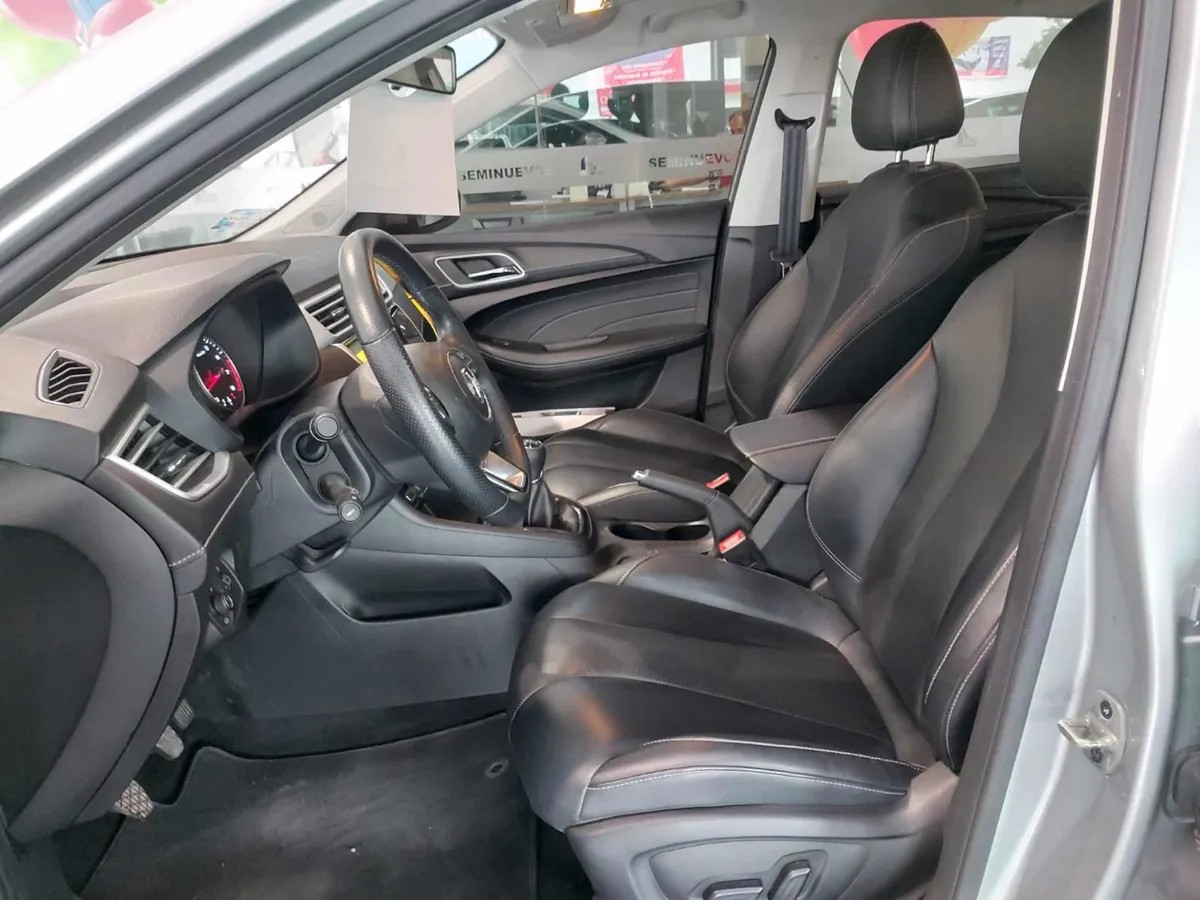 
								mg mg5 elegance full									
