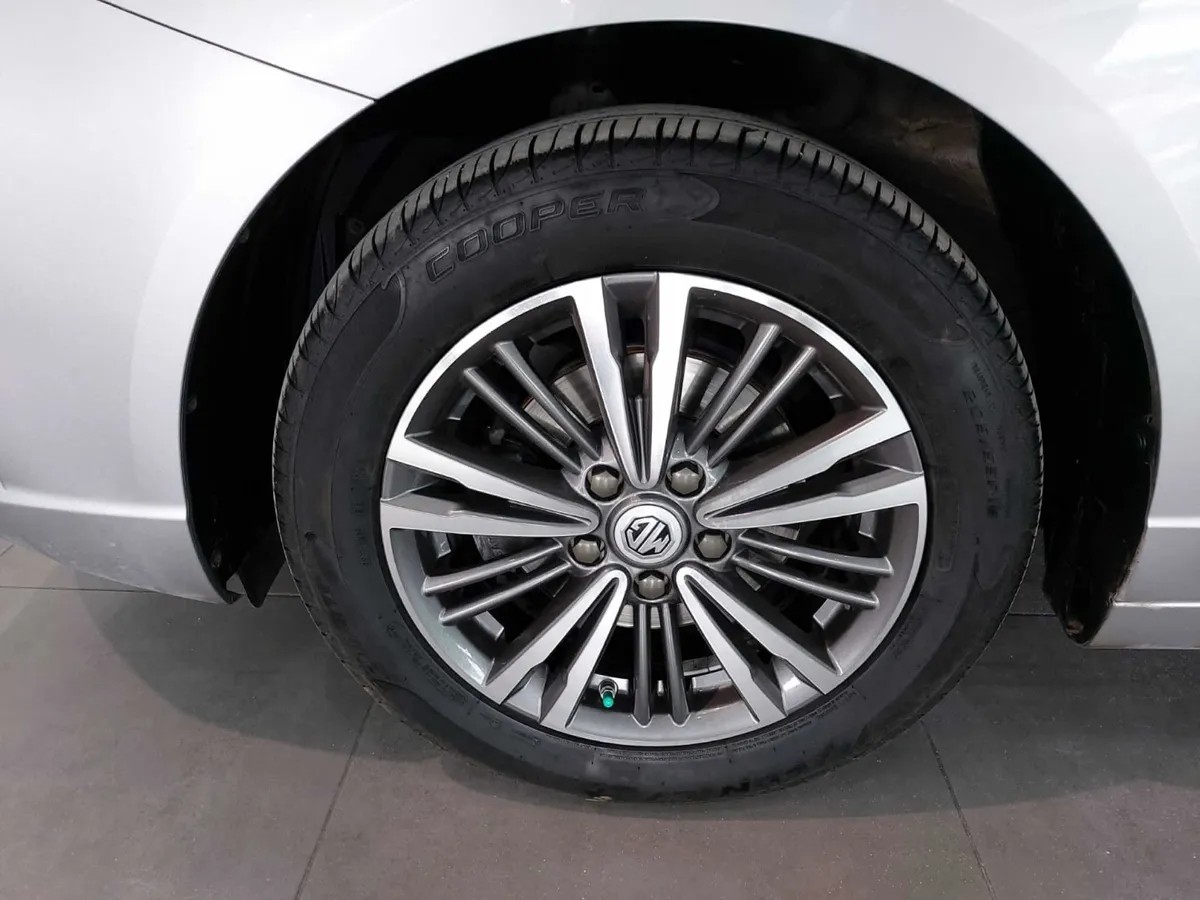 
								mg mg5 elegance full									